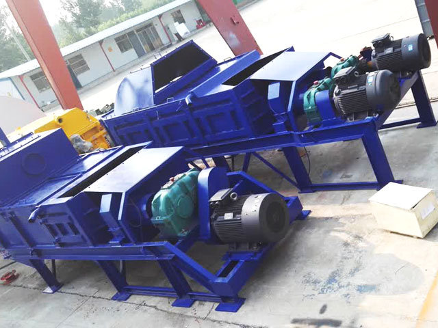 穩定(dìng)土攪拌(ban)機