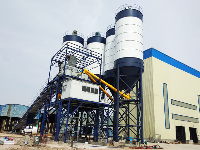 HZS270混(hun)凝土攪拌站(zhàn)